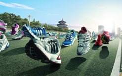 鞋服：阿迪達斯、耐克、李維斯、匡威